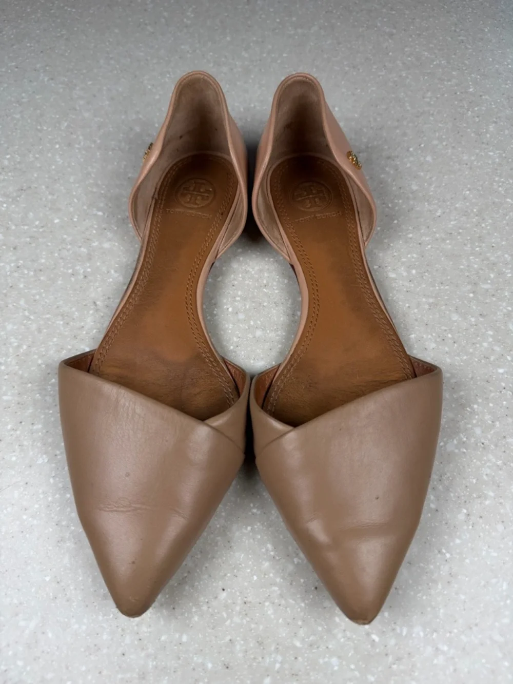 Tory Burch Two-Tone Viv D'Orsay Flat in Beige/Tan Sz 7.5 M